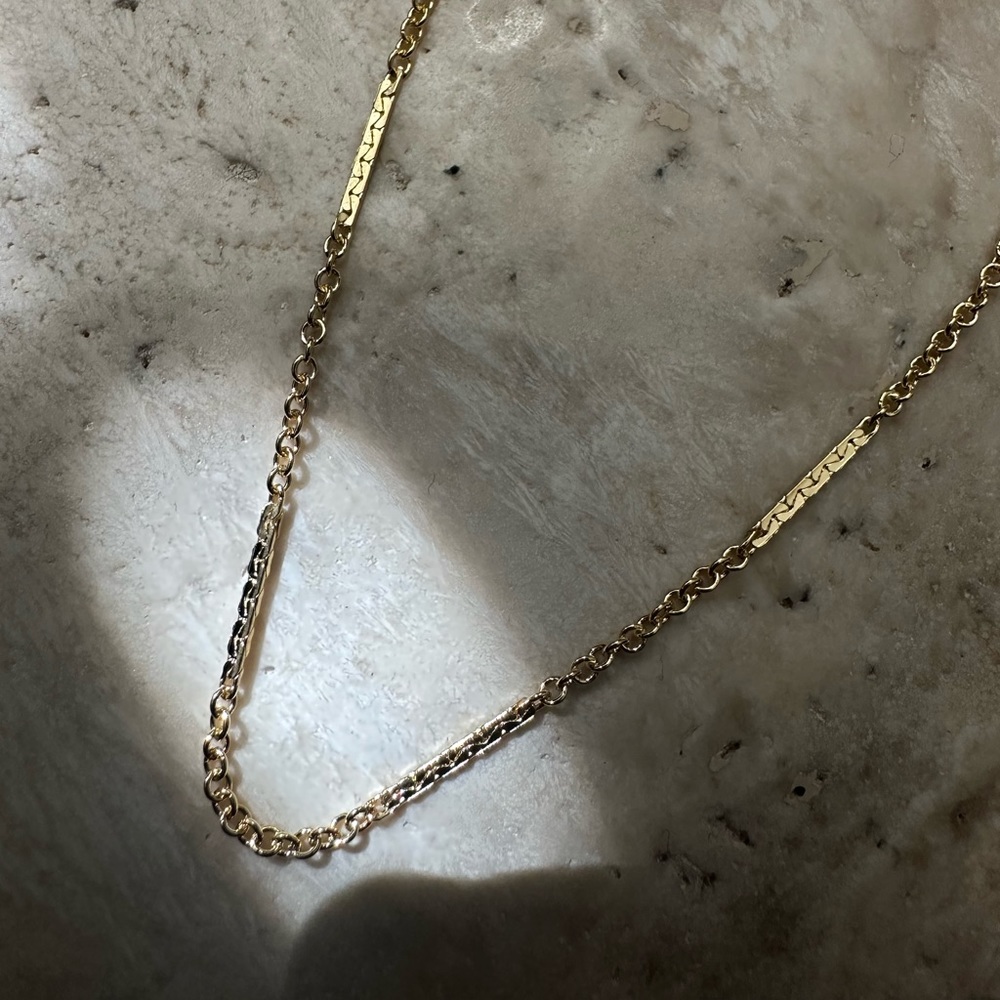 14k Gold Fill specialty link bar necklace 18” with 2mm links